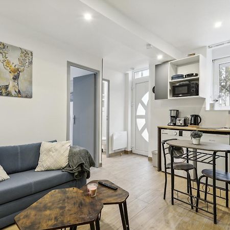 Chic Cosy Apart With Parking Jouarre Eksteriør billede