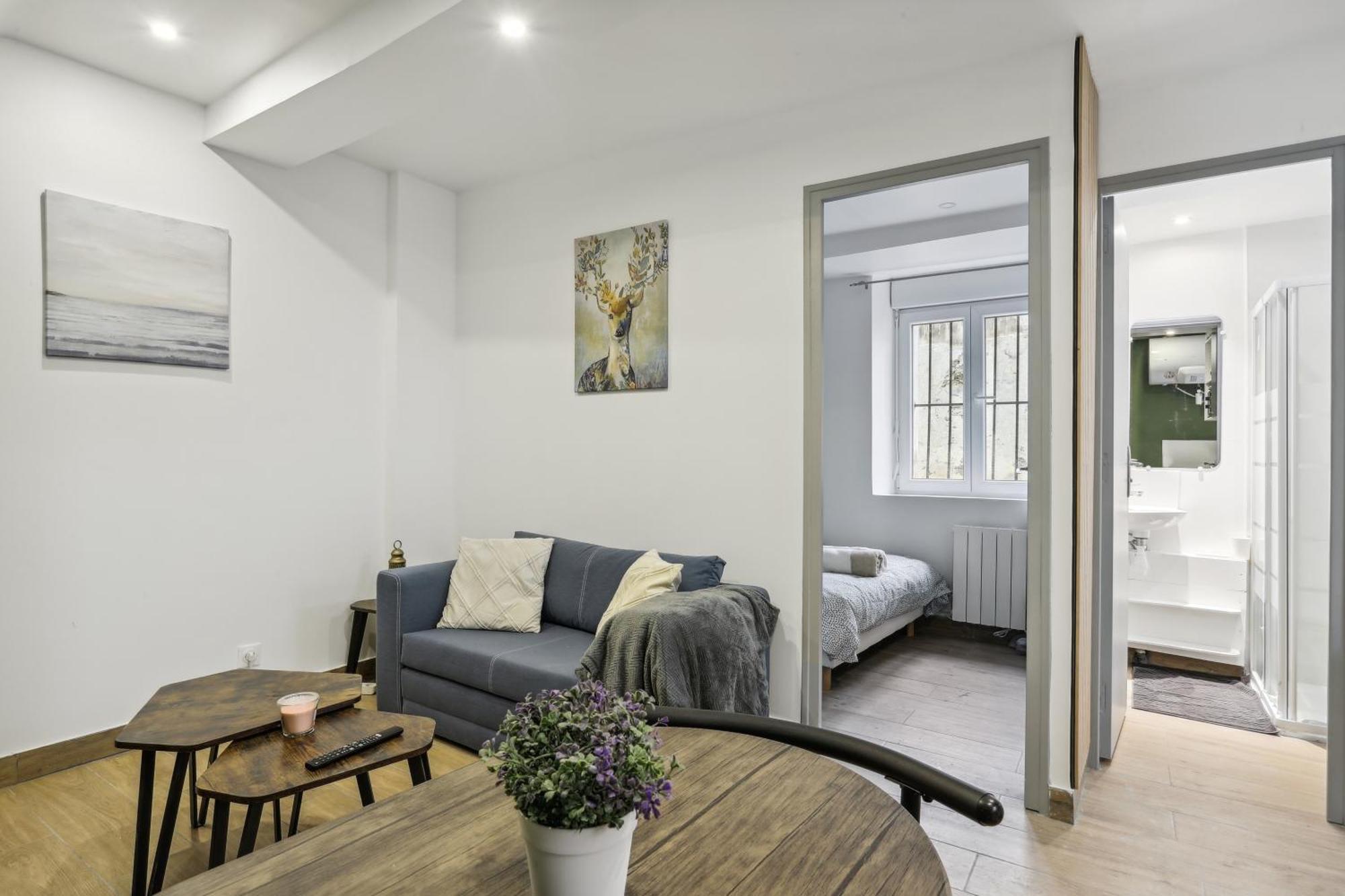 Chic Cosy Apart With Parking Jouarre Eksteriør billede